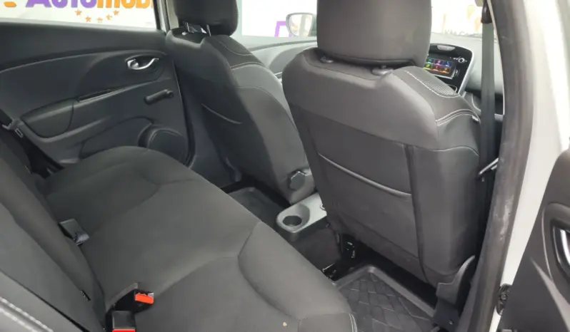 
								RENAULT CLIO full									
