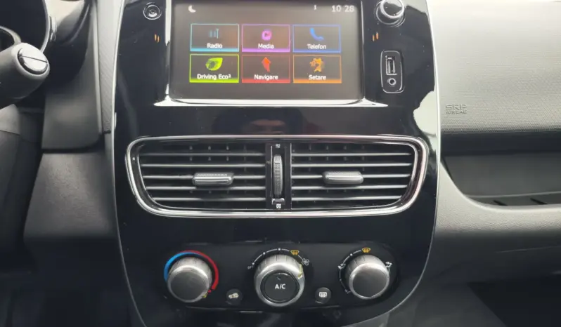 
								RENAULT CLIO full									