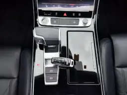 
										AUDI A8 full									