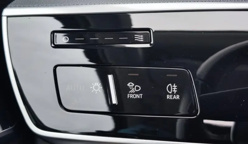 
								AUDI A8 full									