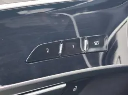 
										AUDI A8 full									