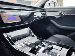 
										AUDI A8 full									