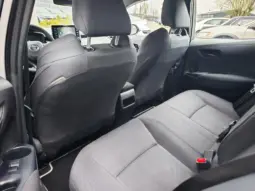 
										TOYOTA COROLLA full									