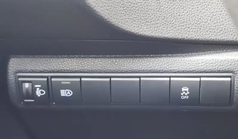 
								TOYOTA COROLLA full									