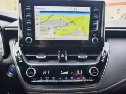 
										TOYOTA COROLLA full									