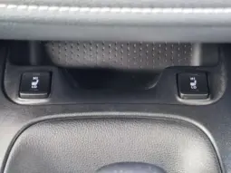 
										TOYOTA COROLLA full									