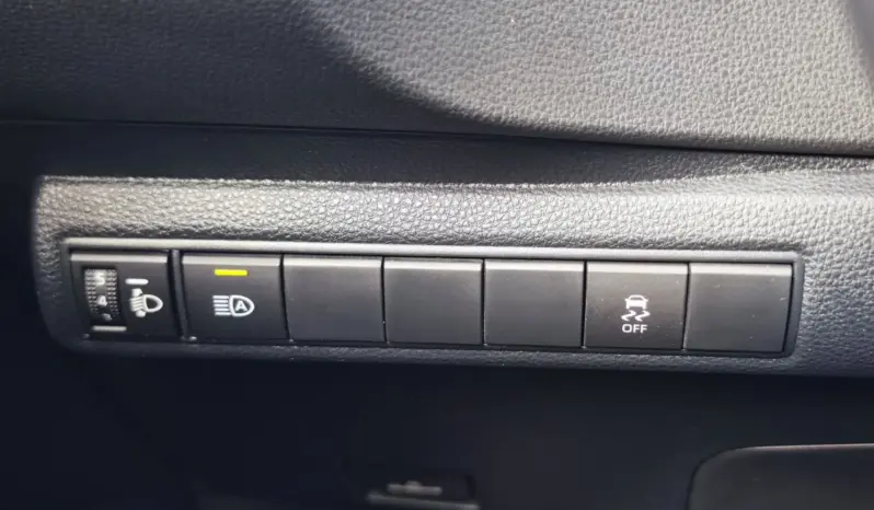 
								TOYOTA COROLLA full									