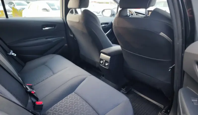 
								TOYOTA COROLLA full									