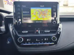 
										TOYOTA COROLLA full									