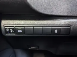 
										TOYOTA COROLLA full									