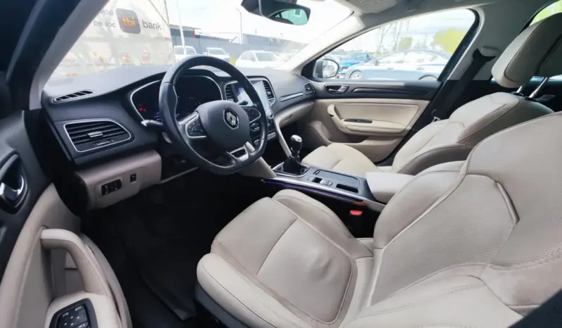 
								RENAULT MEGANE full									