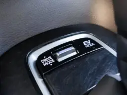 
										TOYOTA COROLLA full									