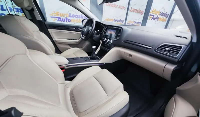 
								RENAULT MEGANE full									