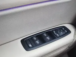 
										RENAULT MEGANE full									
