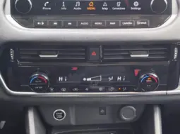
										NISSAN QASHQAI full									