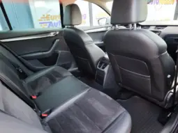 
										SKODA OCTAVIA full									