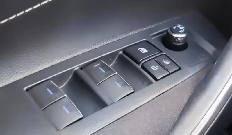 
								TOYOTA COROLLA full									