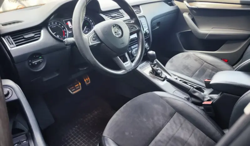 
								SKODA OCTAVIA full									