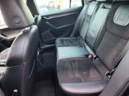 
										SKODA OCTAVIA full									