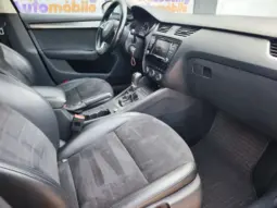 
										SKODA OCTAVIA full									