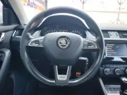 
										SKODA OCTAVIA full									