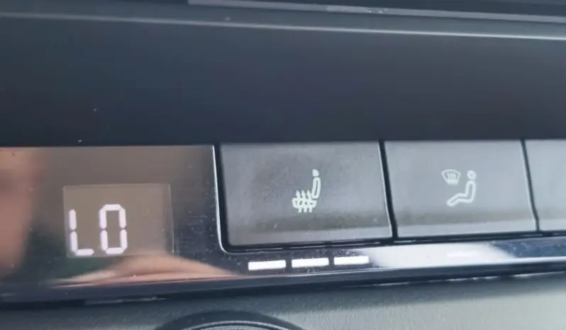 
								SKODA OCTAVIA full									