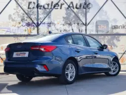 
										FORD FOCUS full									