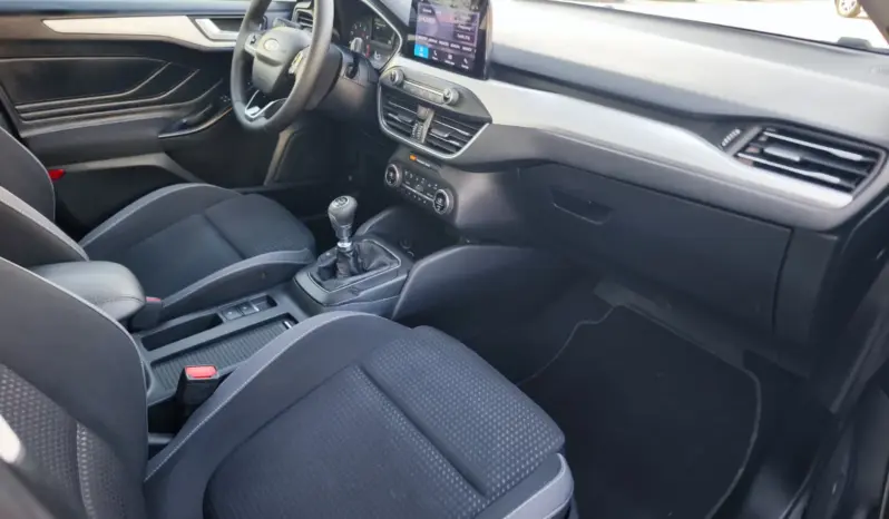 
								FORD FOCUS full									