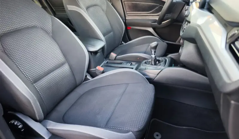 
								FORD FOCUS full									