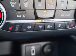 
										FORD FOCUS full									