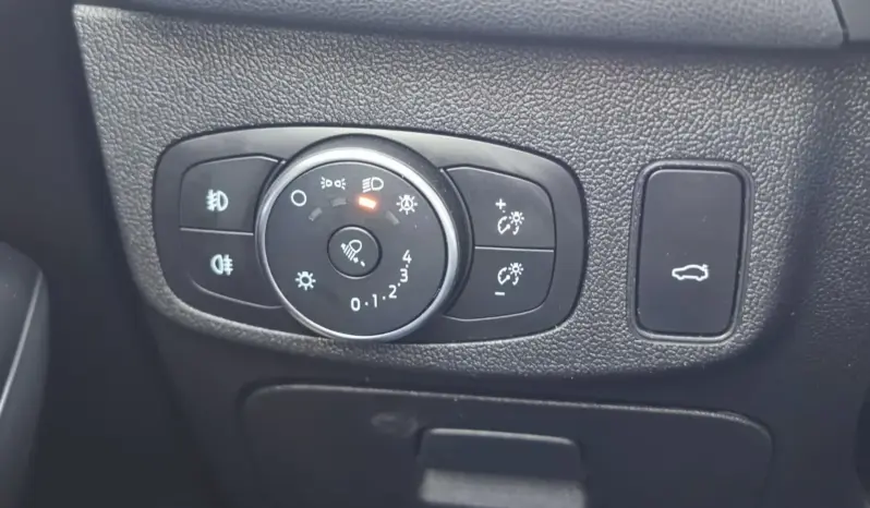 
								FORD FOCUS full									