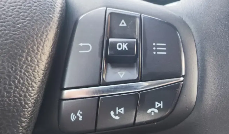 
								FORD FOCUS full									