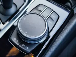 
										BMW SERIA 5 full									