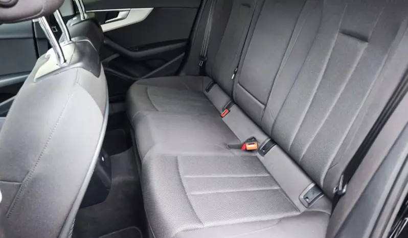 
								AUDI A4 full									