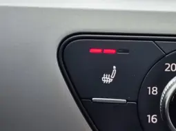
										AUDI A4 full									