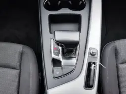 
										AUDI A4 full									