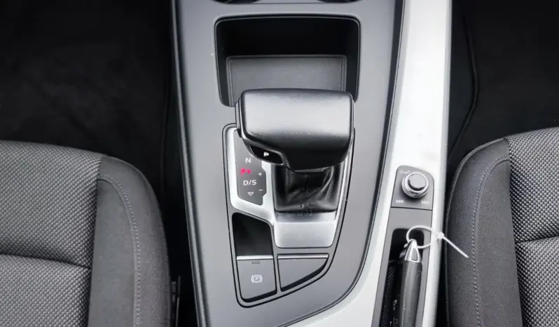 
								AUDI A4 full									