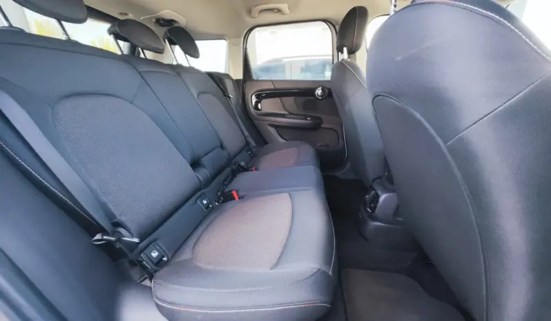 
								MINI COUNTRYMAN full									