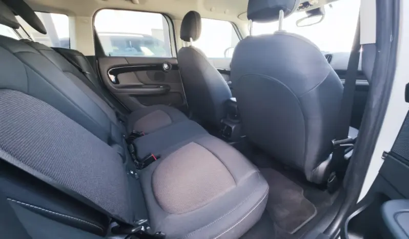 
								MINI COUNTRYMAN full									