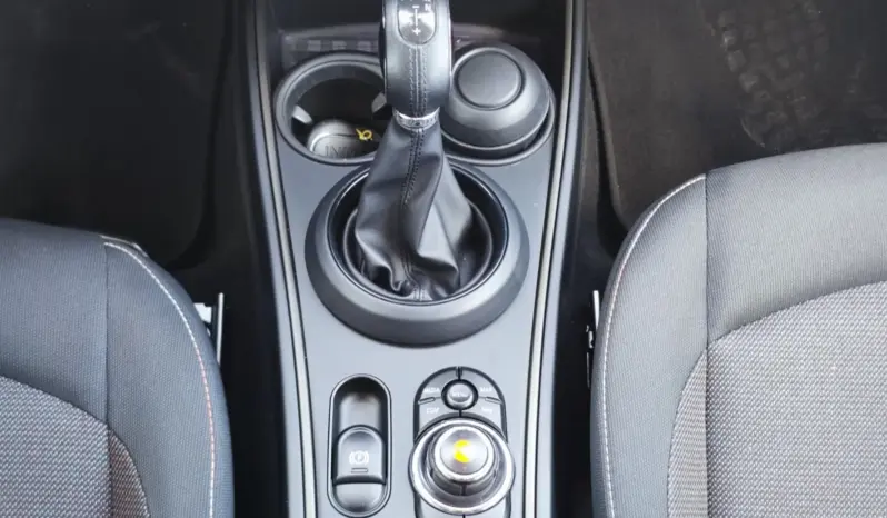 
								MINI COUNTRYMAN full									