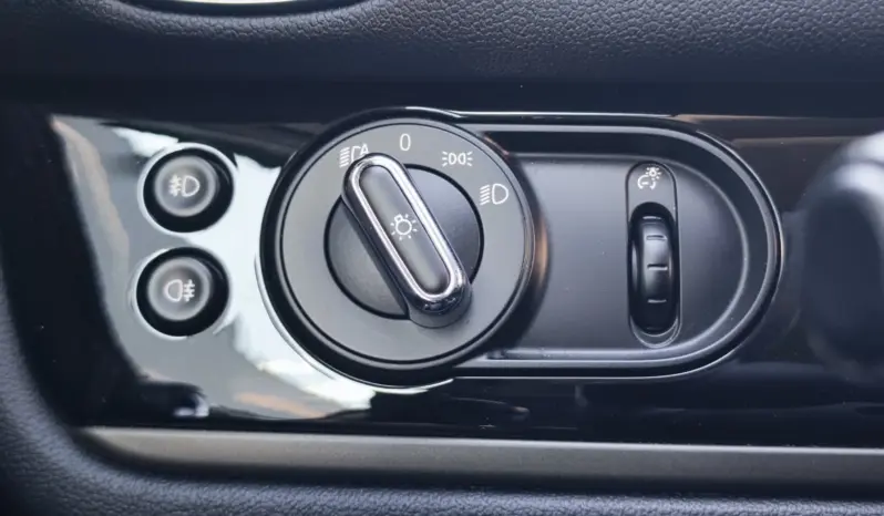 
								MINI COUNTRYMAN full									