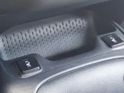 
										TOYOTA COROLLA full									