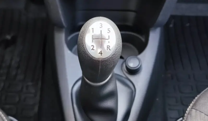 
								DACIA LOGAN full									
