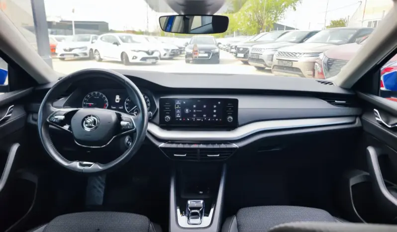 
								SKODA OCTAVIA full									