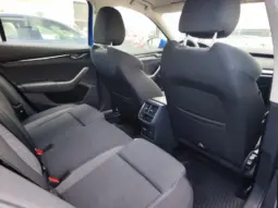 
										SKODA OCTAVIA full									