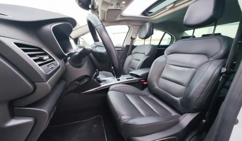 
								RENAULT MEGANE full									