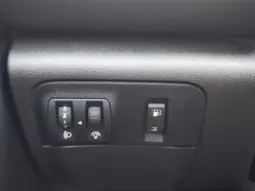 
										RENAULT MEGANE full									