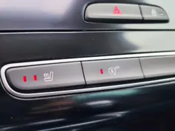 
										RENAULT MEGANE full									