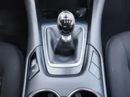
										FORD MONDEO full									
