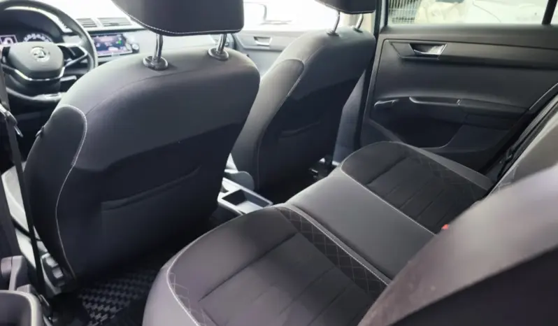 
								SKODA FABIA full									